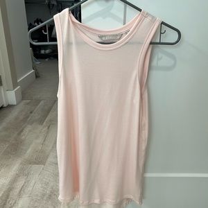 Athleta top!
